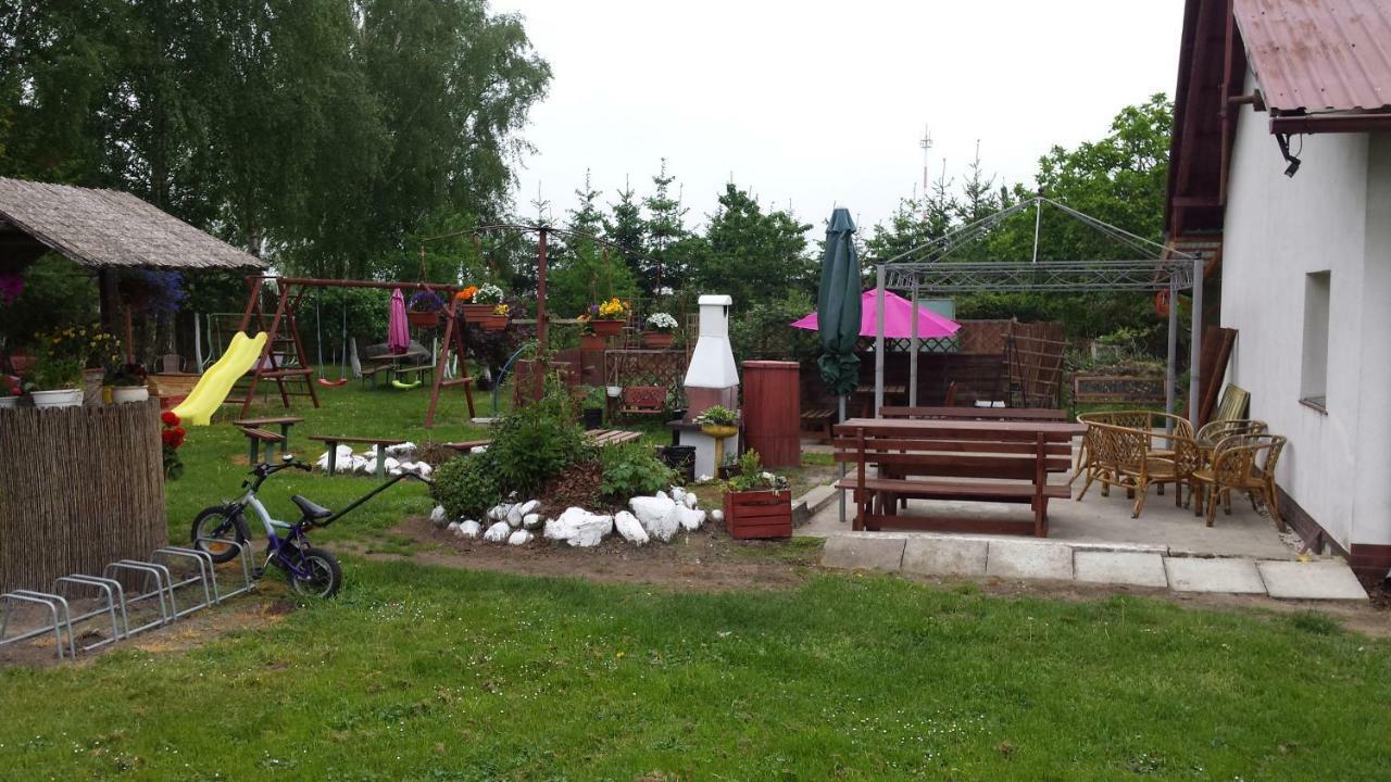 Pokoje Goscinne Renata Knitter Komnino Exterior photo